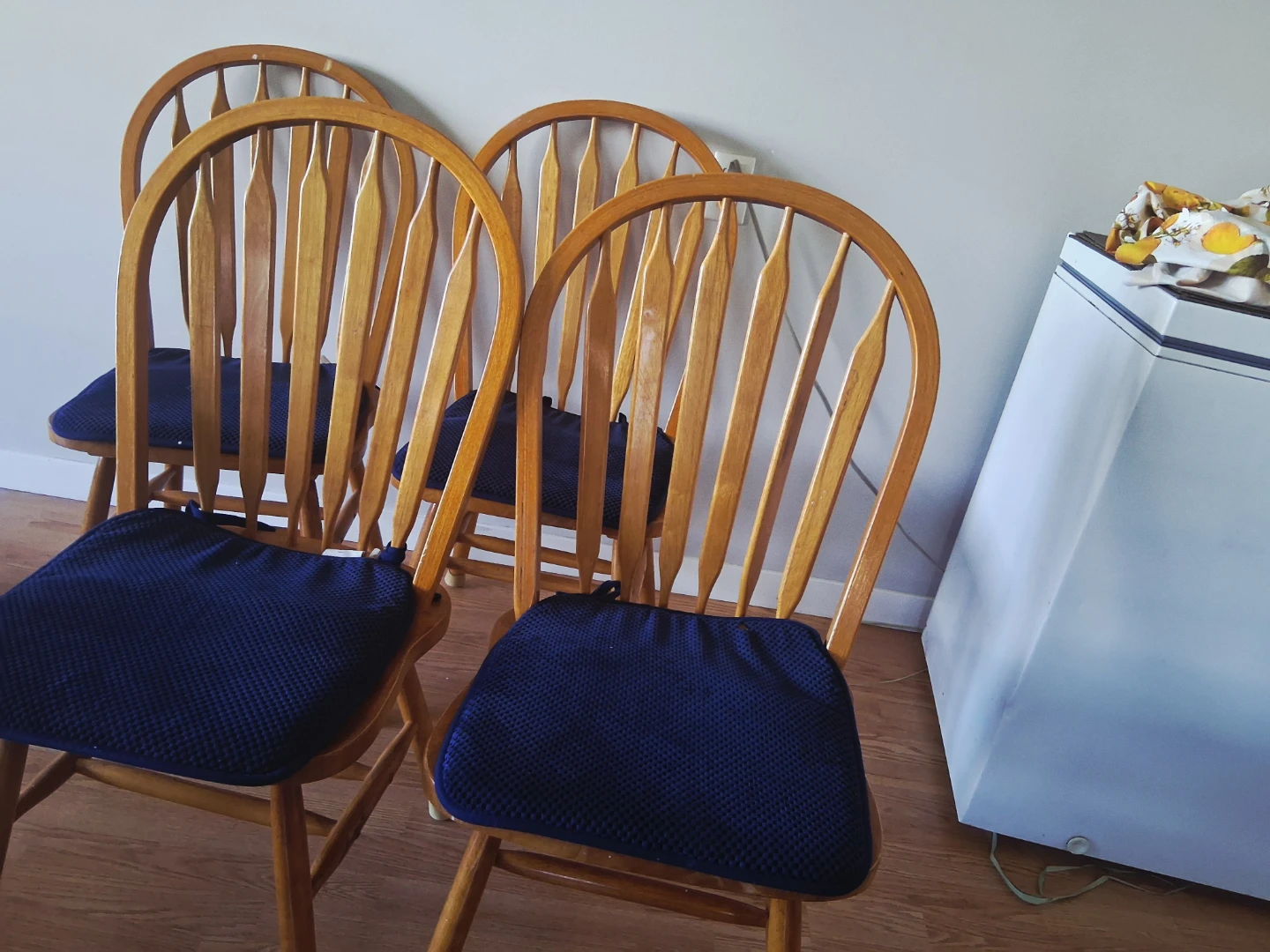 Wooden Dining 4 Chairs - photo 3