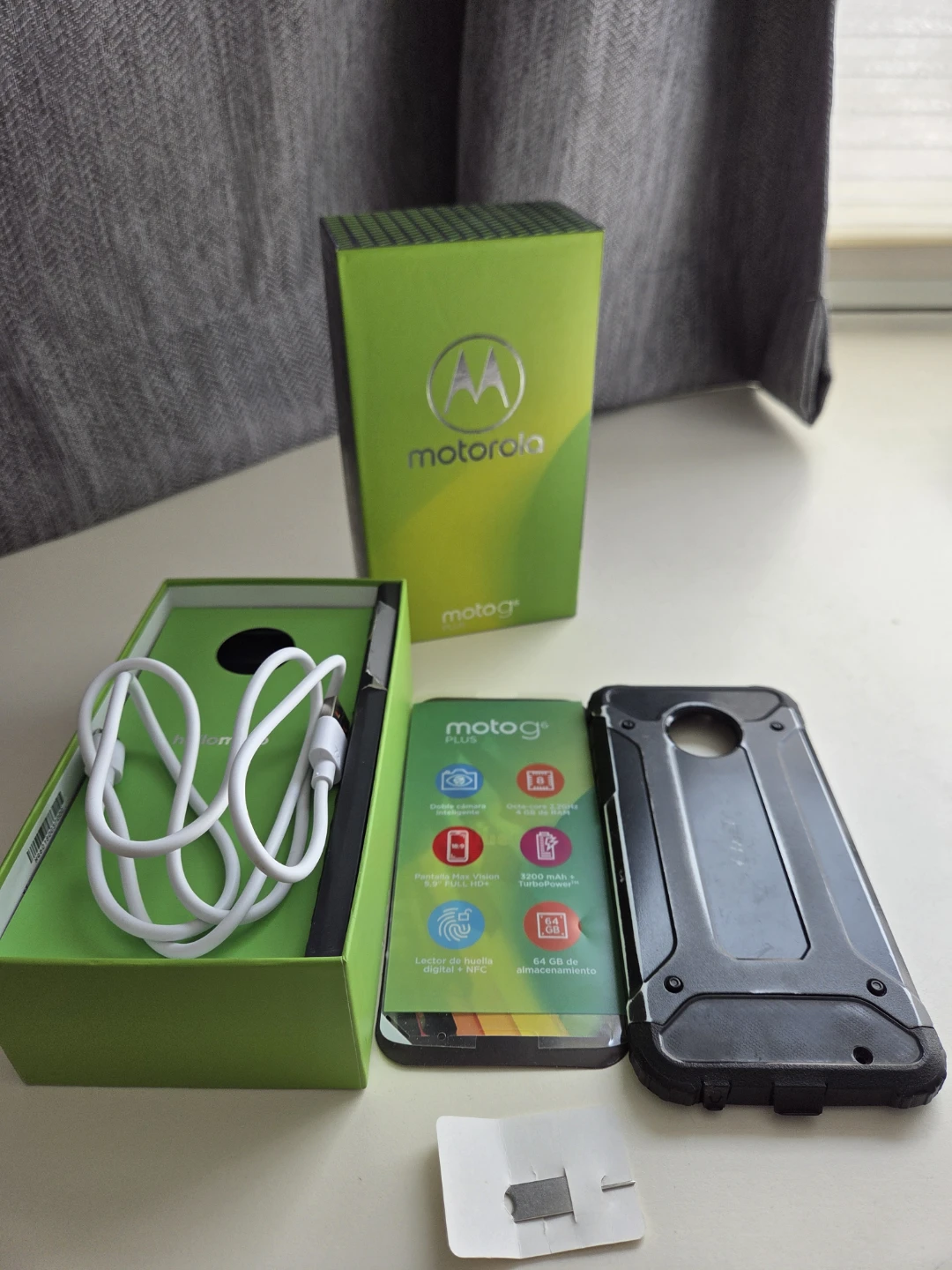 Motorola Moto G6 Plus - photo 2
