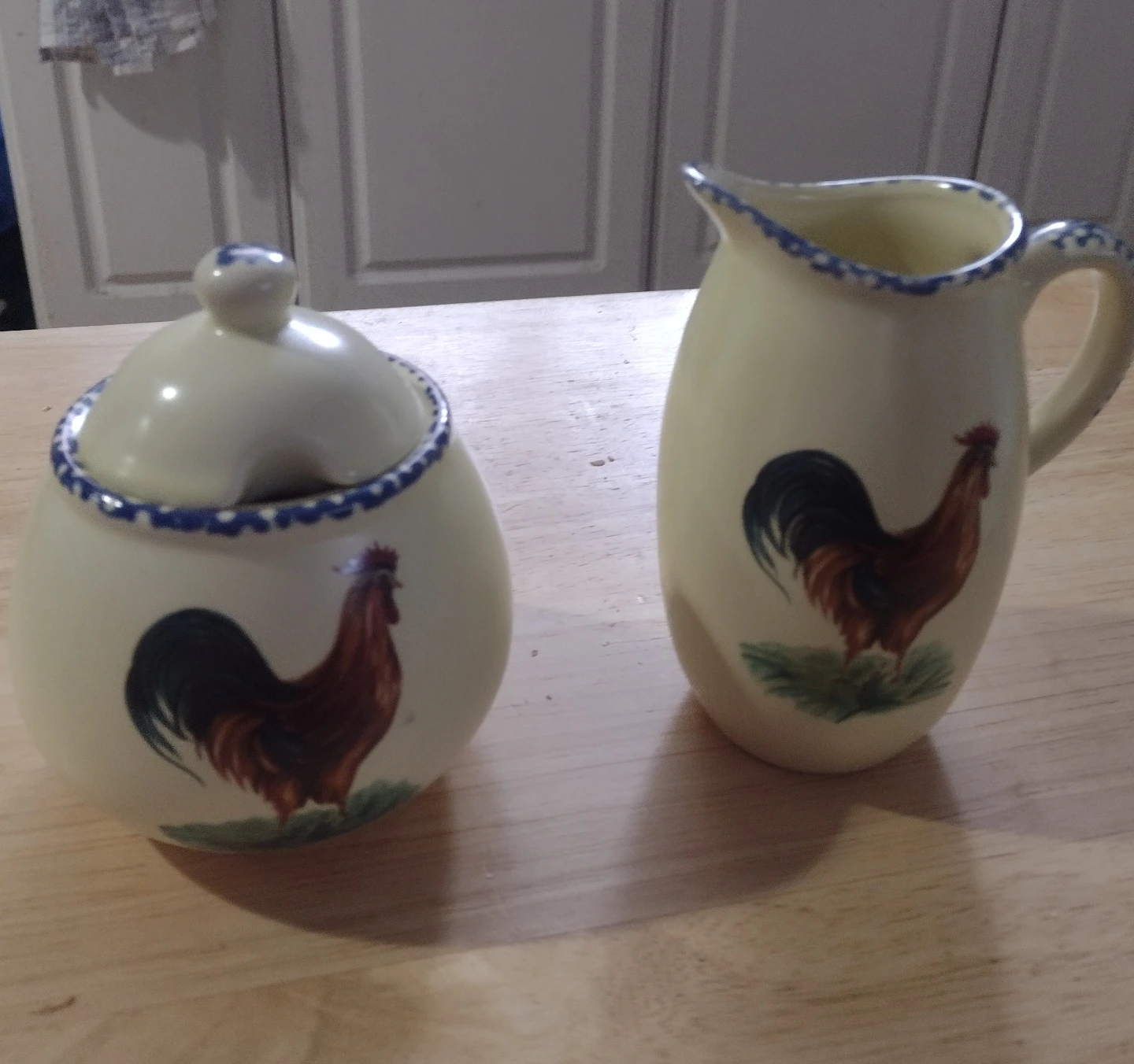Creamer and Sugar Bowl Set with Rooster Design