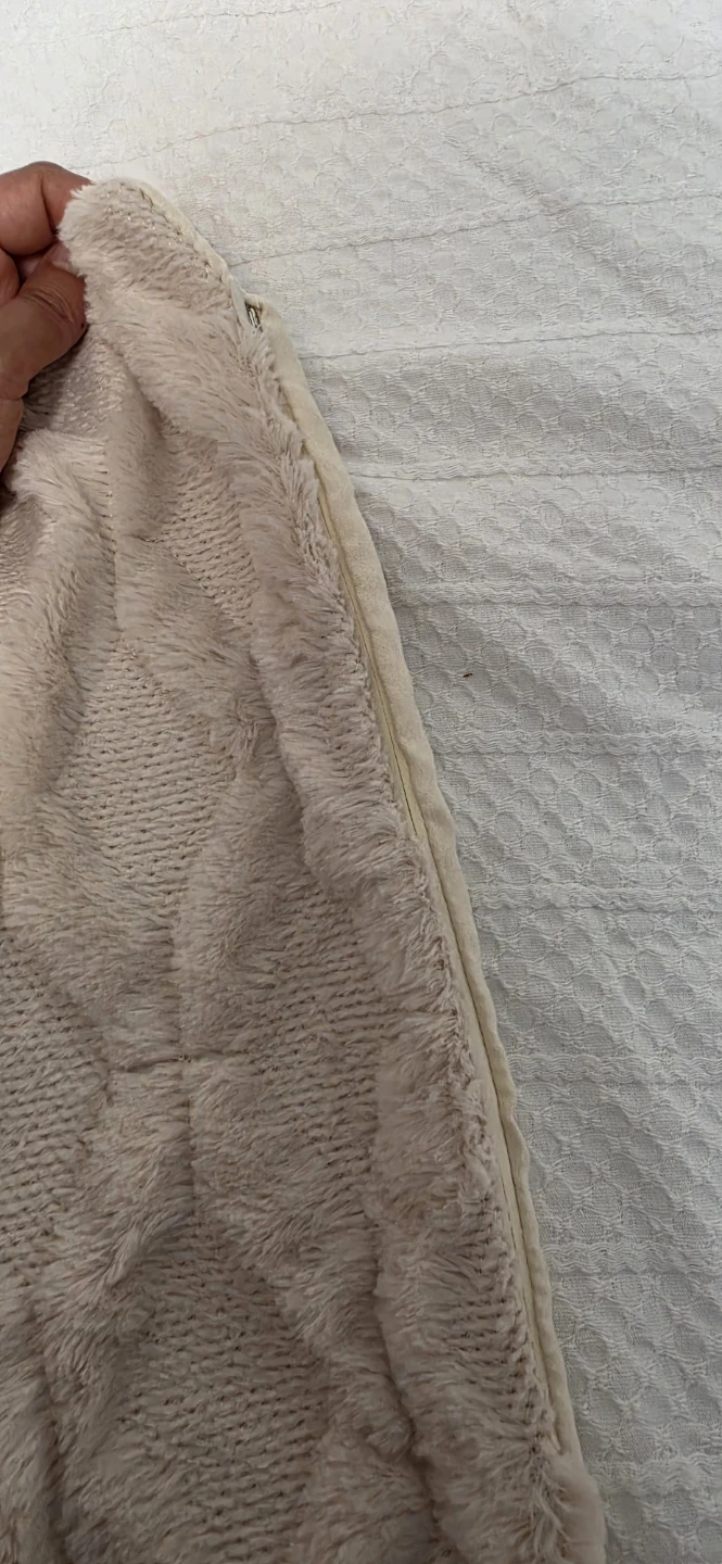 2 Textured Throw Pillow Covers - photo 4