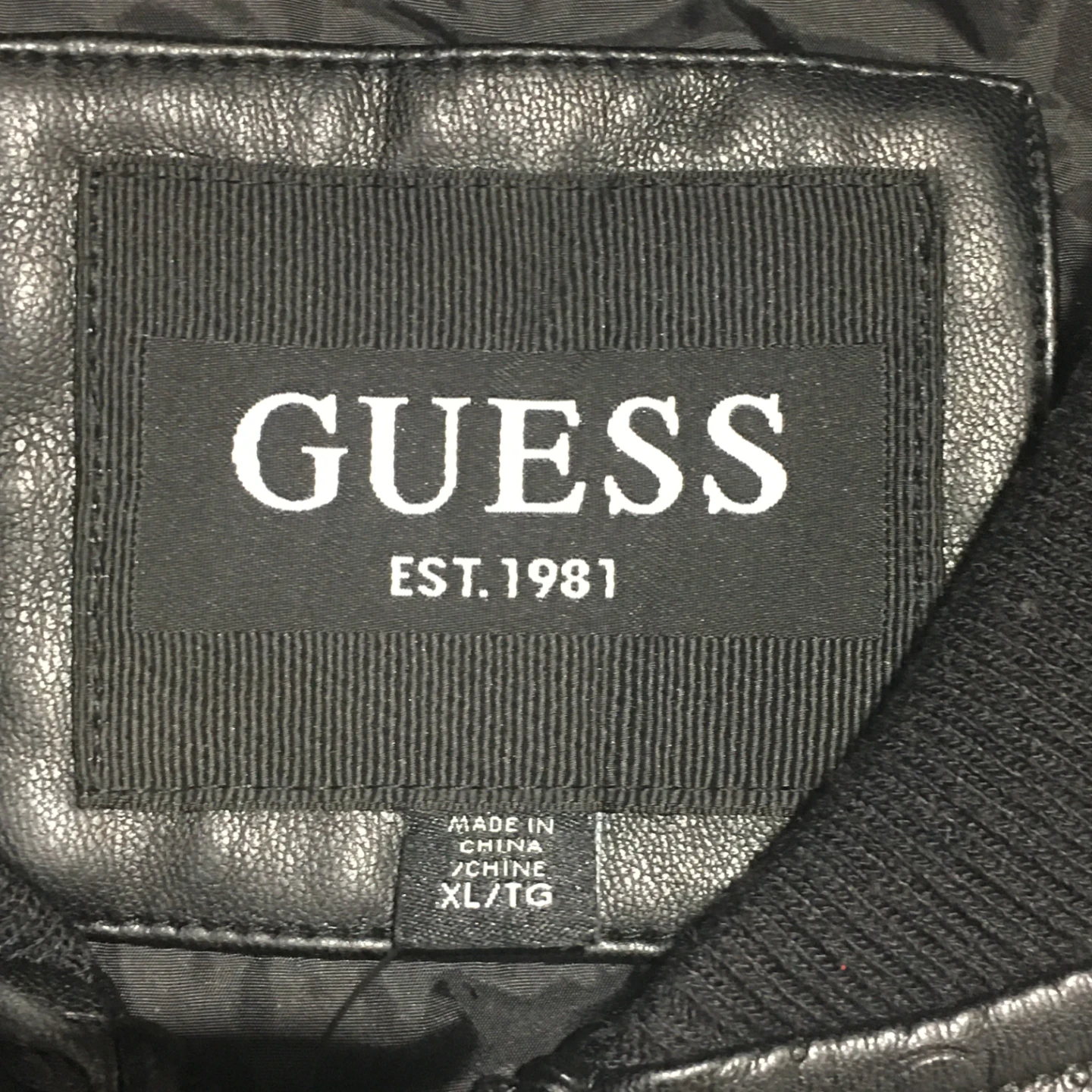 Guess Black Embossed Logo Bomber Jacket XL/TG - photo 3