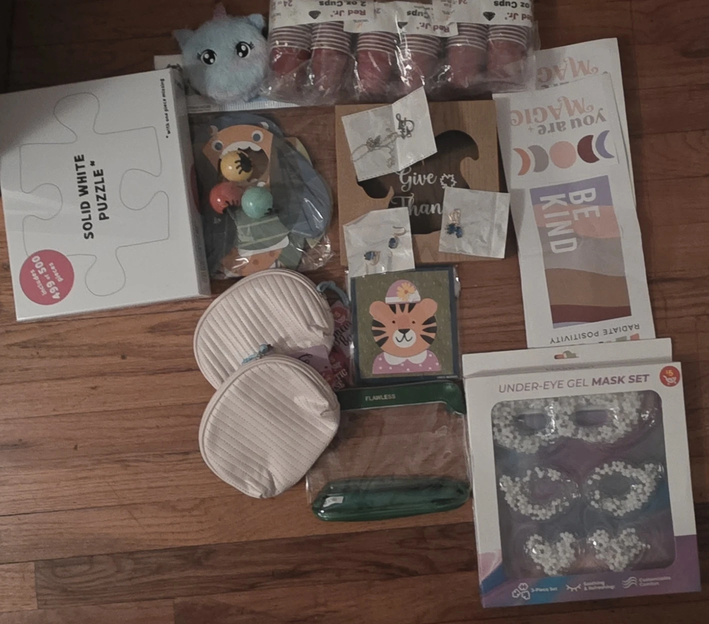 Mixed items lot - photo 2