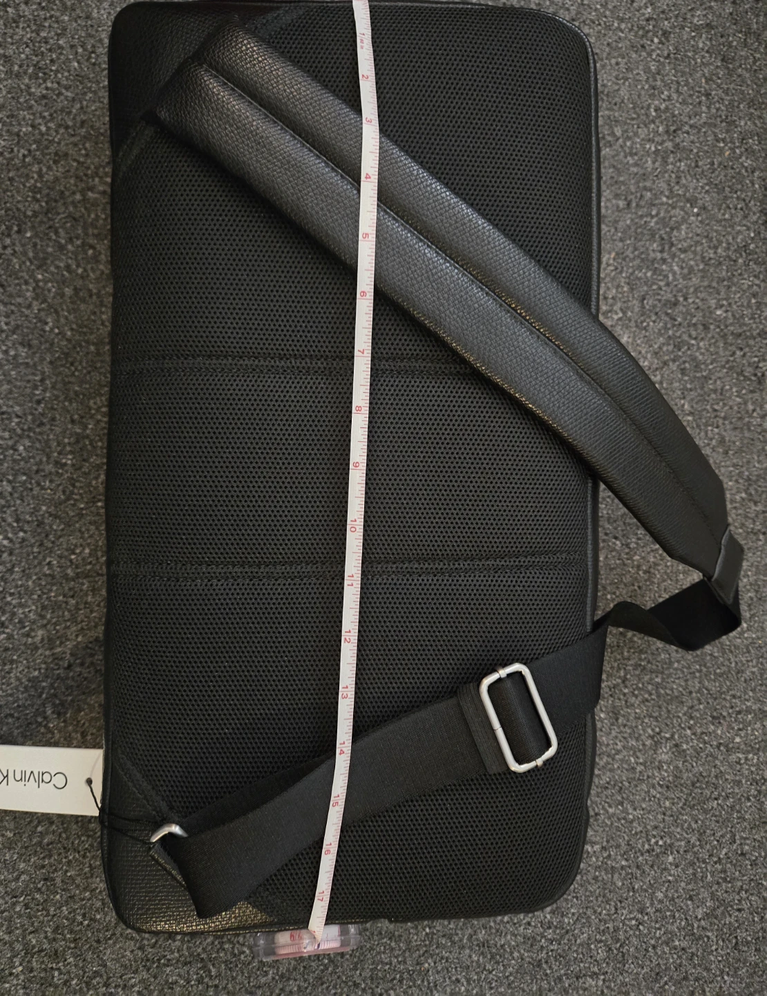 BNWT Calvin Klein Black Sling Bag - Like New! - photo 4