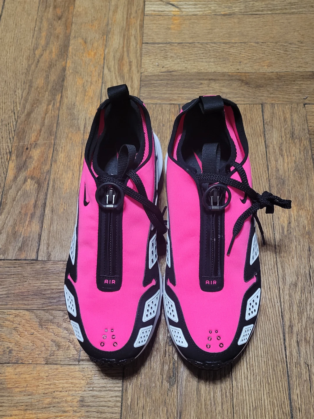 Nike Womens Air Max Sunder Highlighter Pink Size 10.5