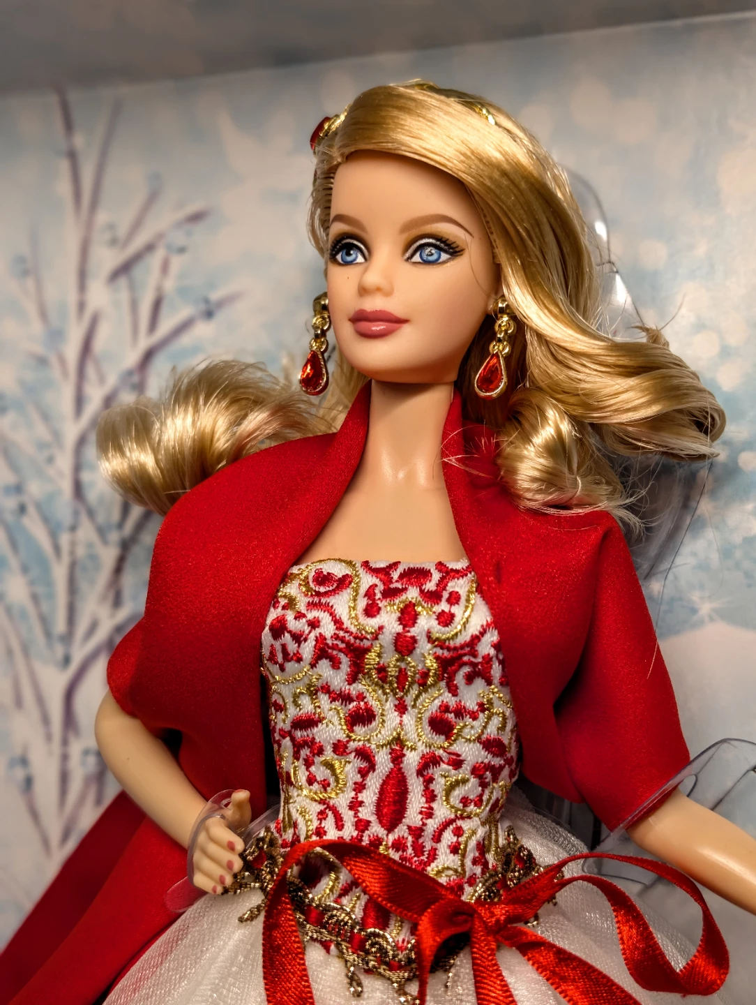 2010 Holiday Barbie - New in Box - photo 5