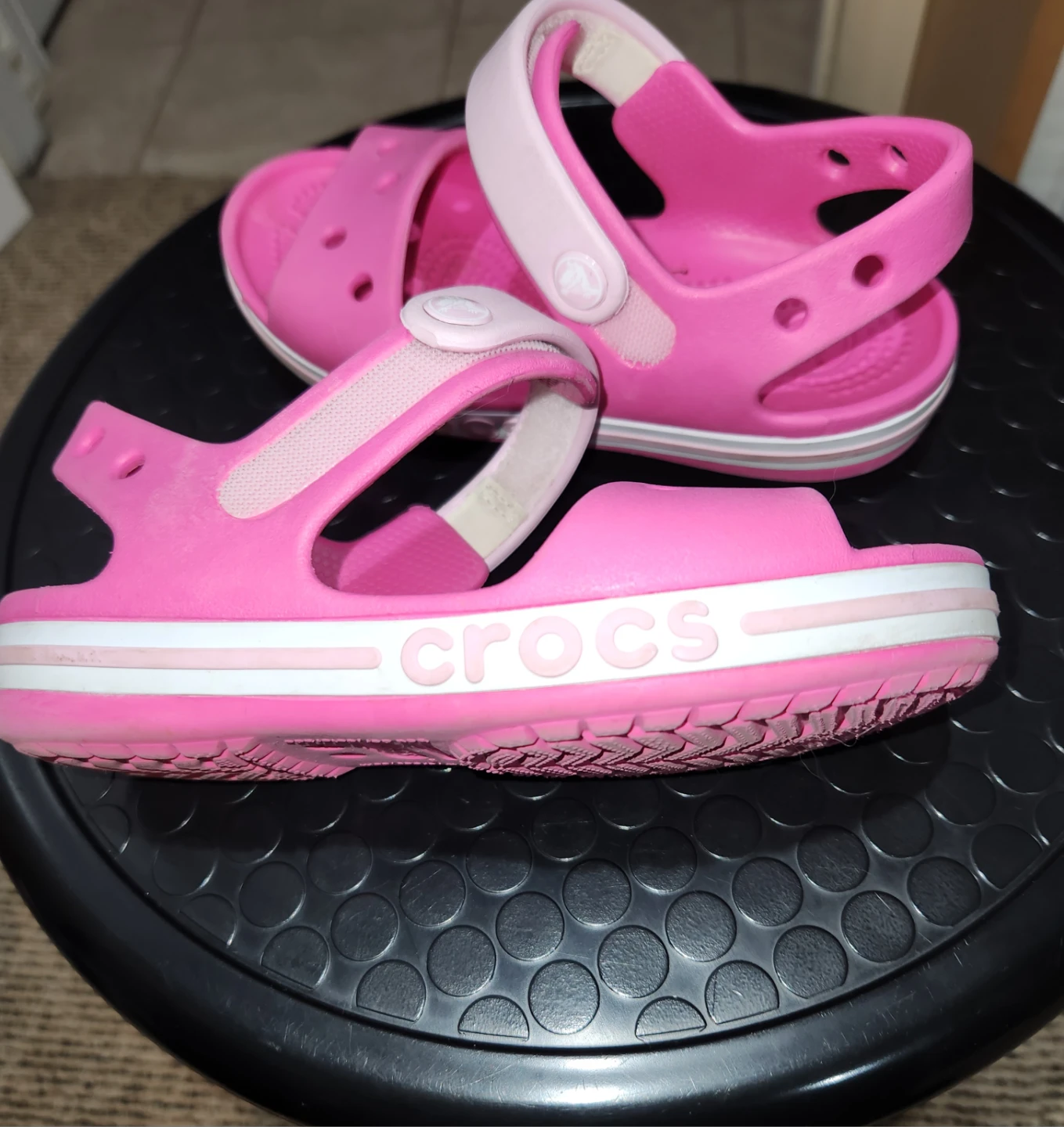 Kids Crocs Sandals Size 11 Pink - photo 3