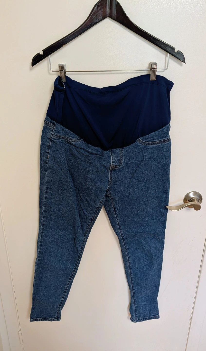 Maternity Jeans - Women's Size Medium