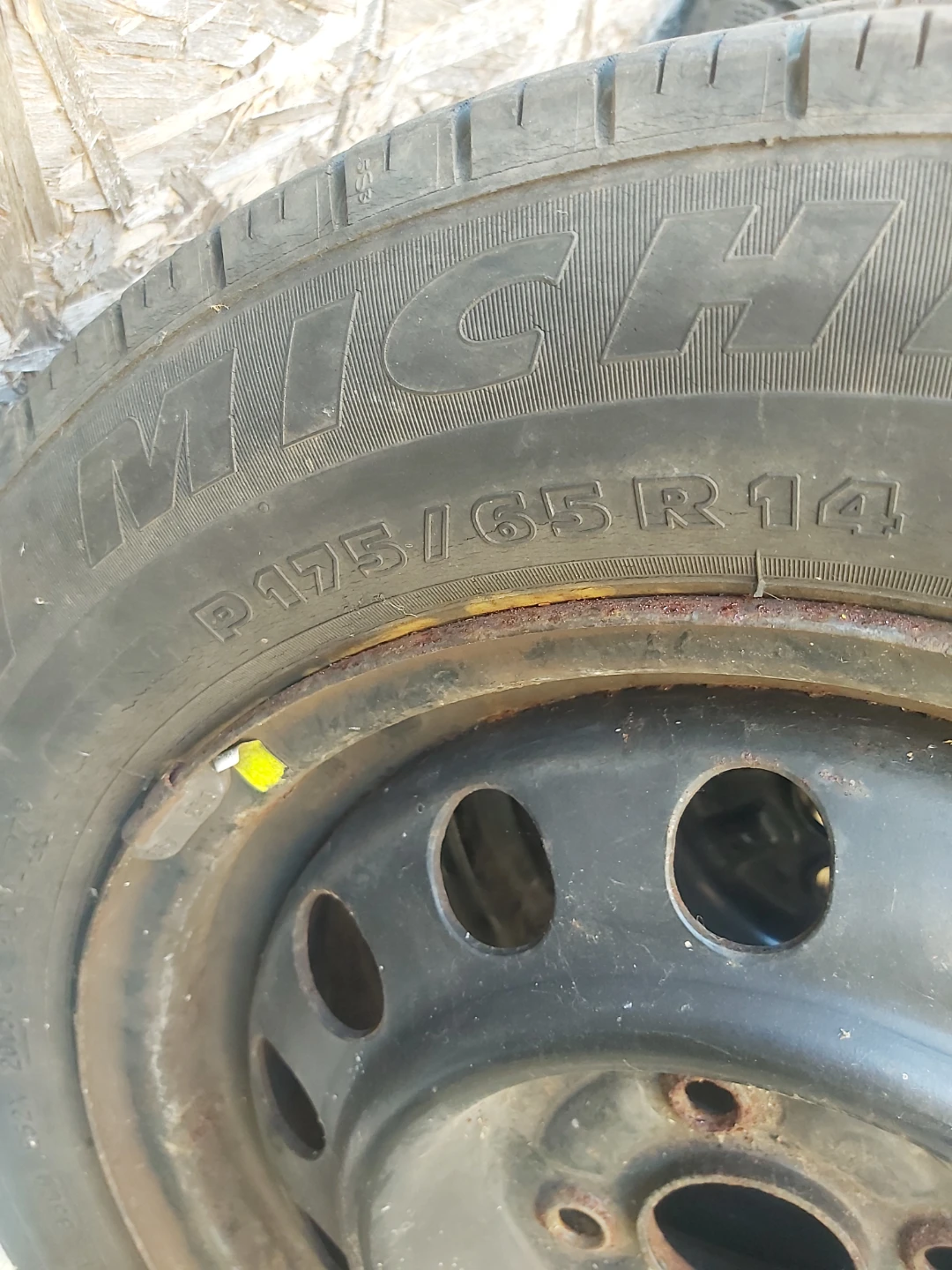 Michelin & Goodyear Tires P175/65R14 - photo 2