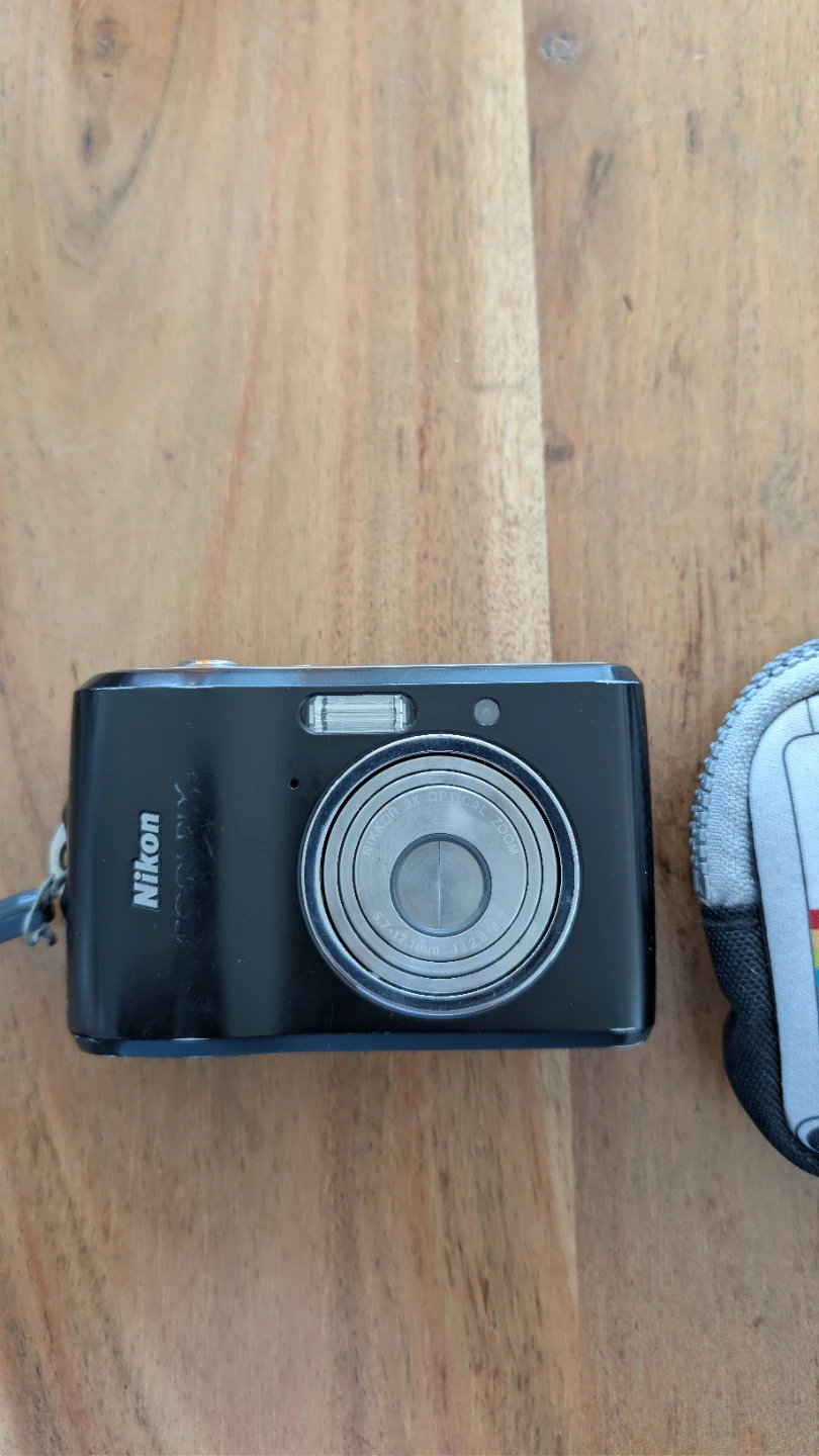 Nikon COOLPIX Digital Camera