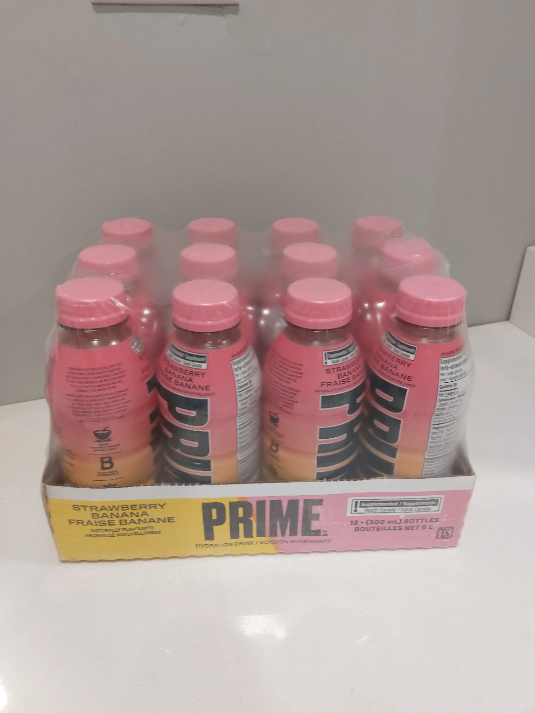 PRIME Hydration Strawberry Banana 12 Pack