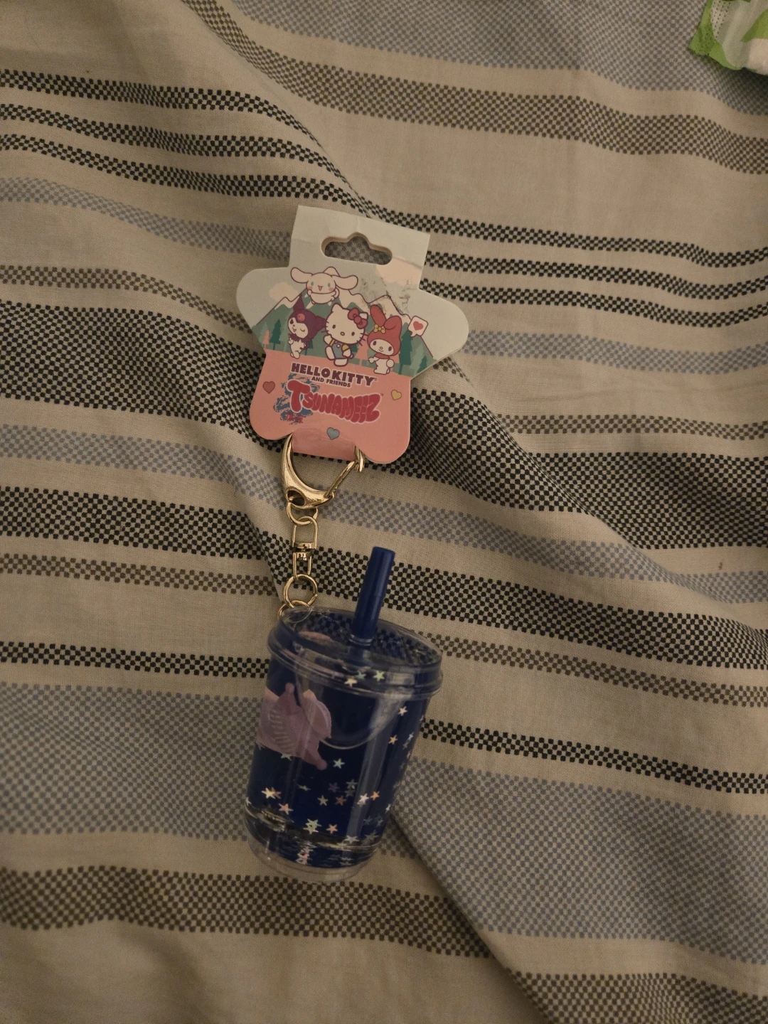 Sanrio Kuromi Tumbler Keychain - photo 2