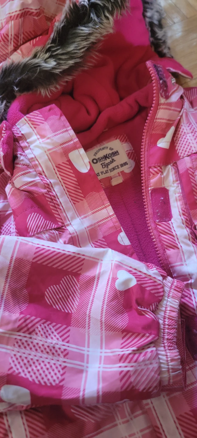 OshKosh B'gosh Pink Plaid Heart Puffer Jacket - Size 4 - photo 2