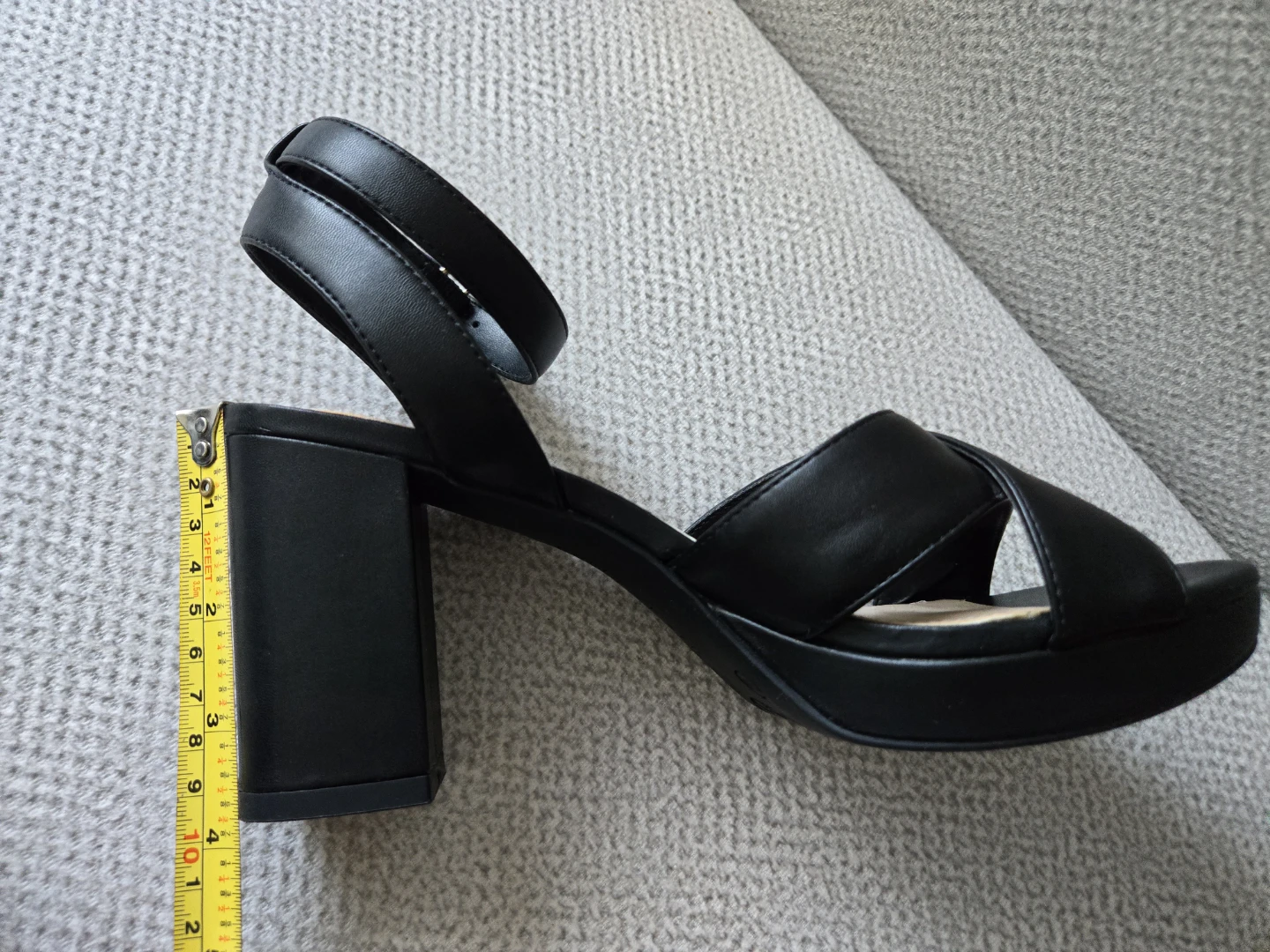 Kelly & Katie Black Platform Block Heel Sandals | Size US 9 - photo 5
