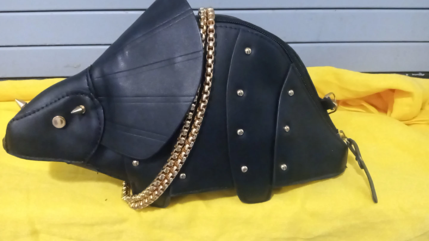 Black Dinosaur Shaped Shoulder Bag with Gold Chain - photo 5