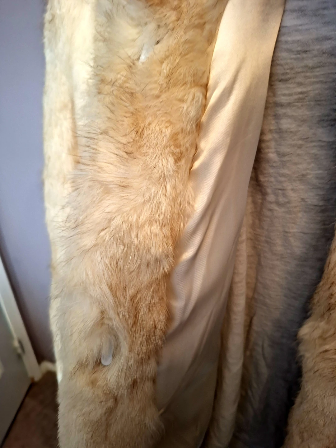 Vintage Beautifur Cream Genuine Rabbit Fur Coat - Size Large - photo 3