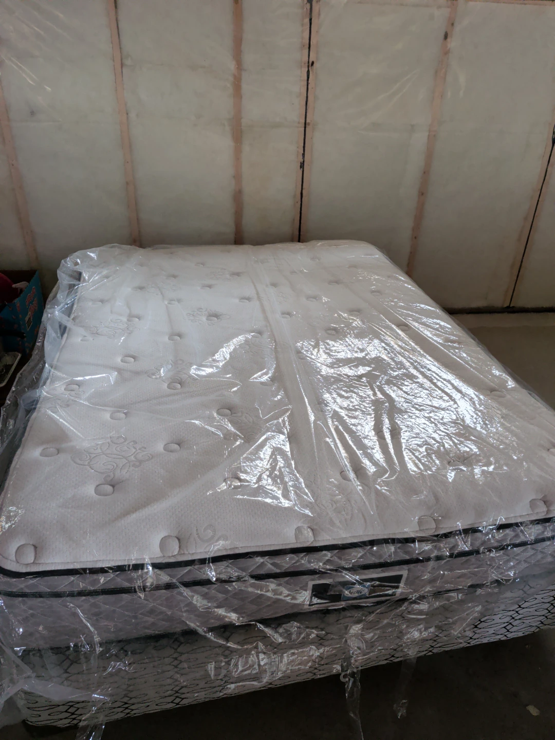 Queen Size Mattress and Box Spring Set and bed stand - photo 3