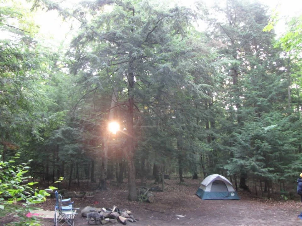 4-Person Tent - photo 2