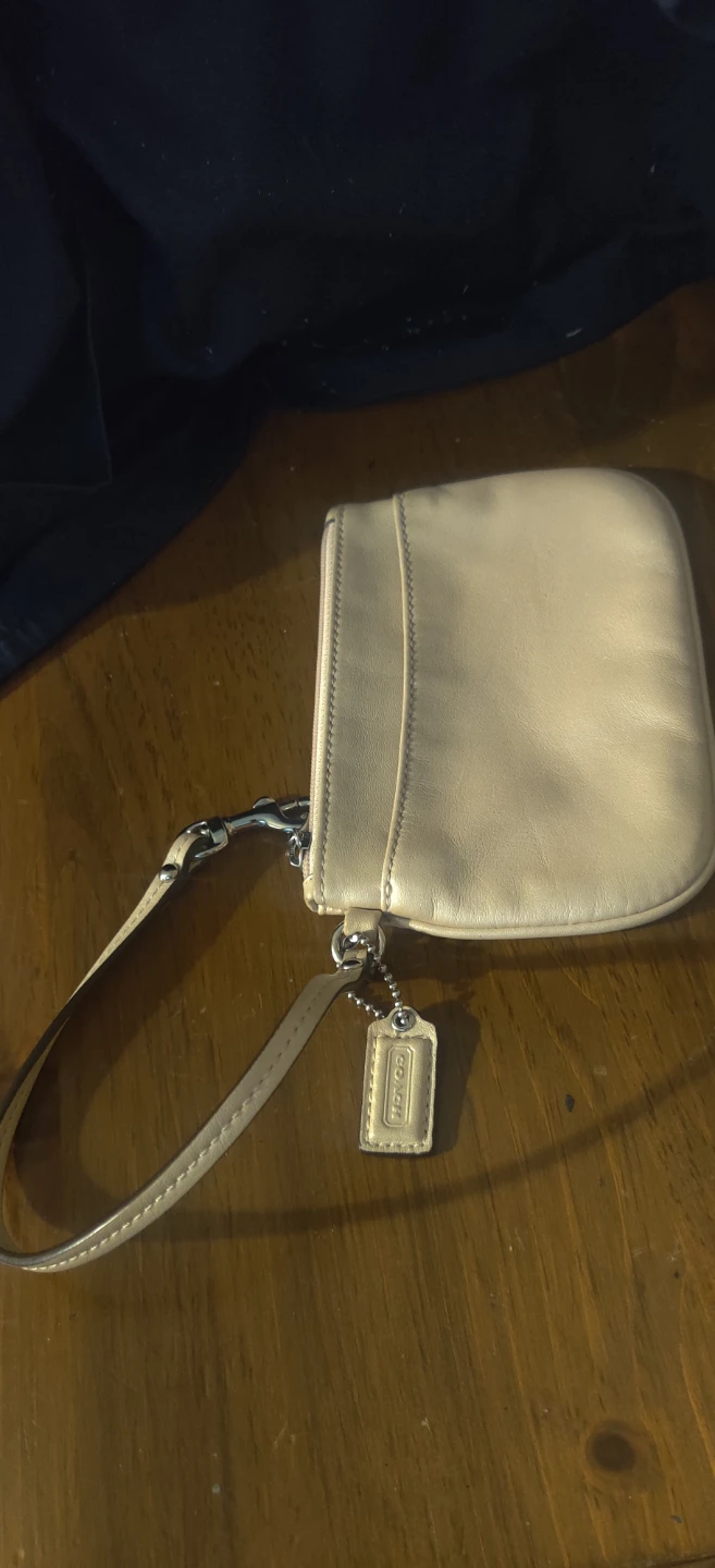 Coach Wristlet - photo 2