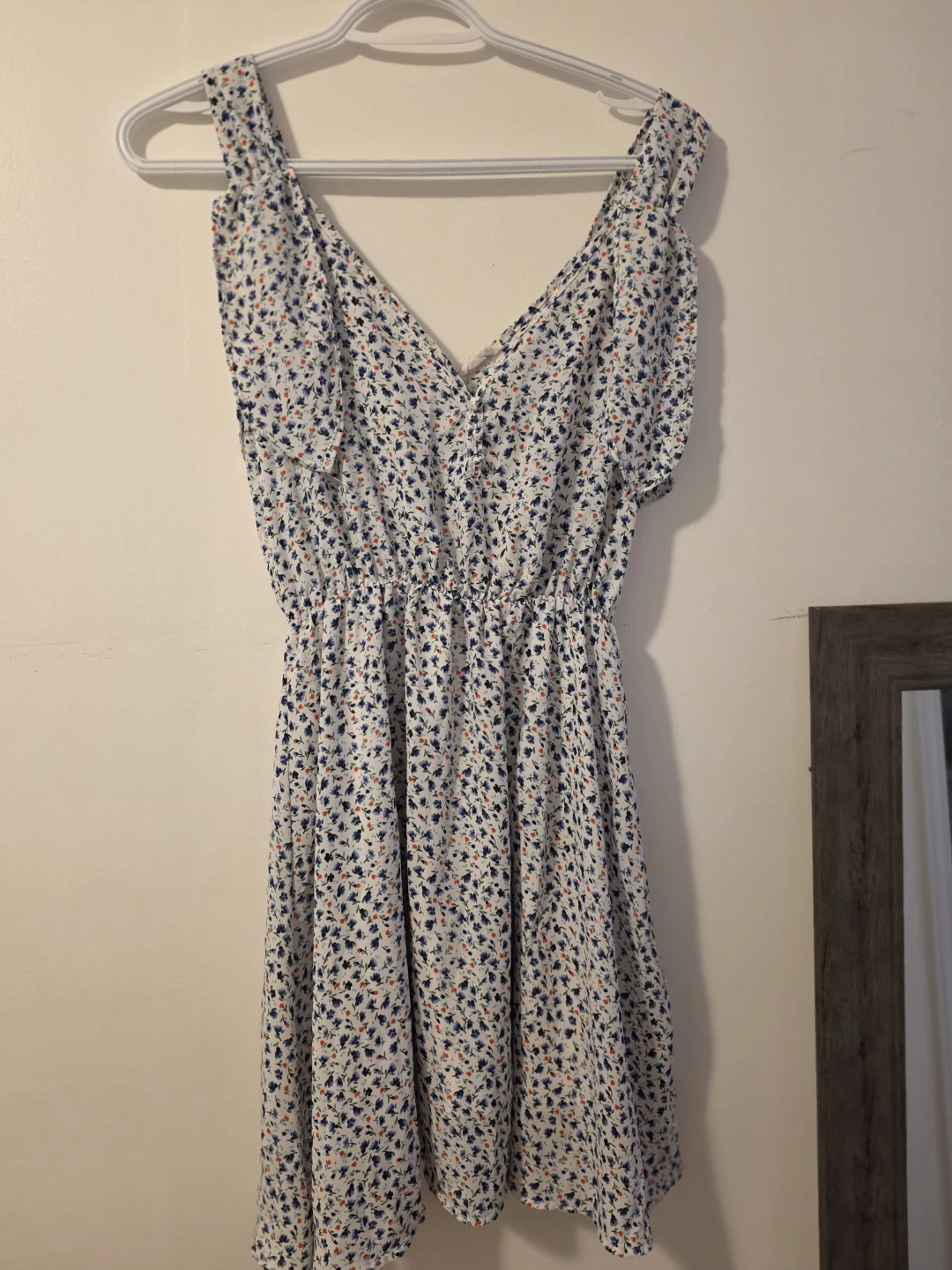 Dresses - photo 5