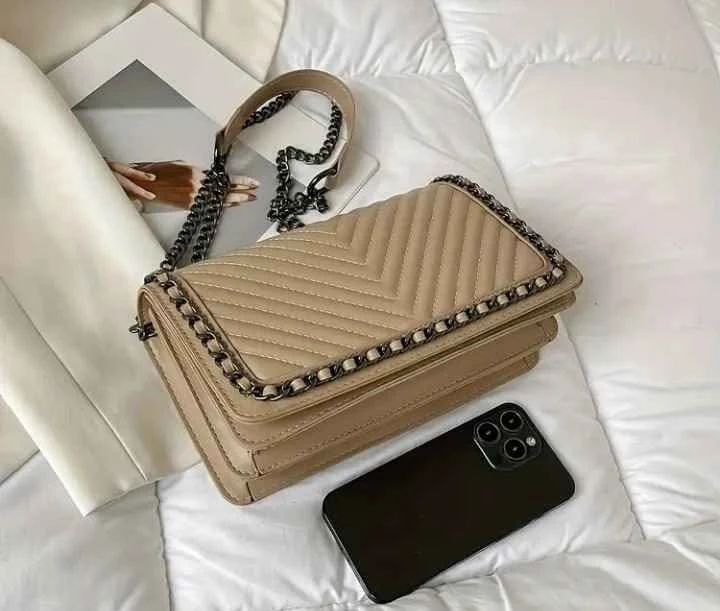 Beige Quilted Chain Shoulder Bag - photo 2