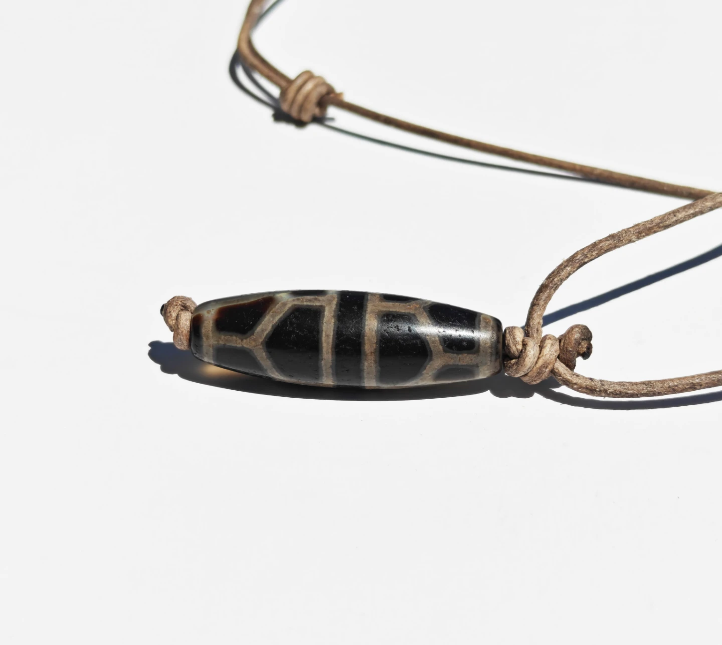 Tibetan Dzi Bead Necklace - photo 3
