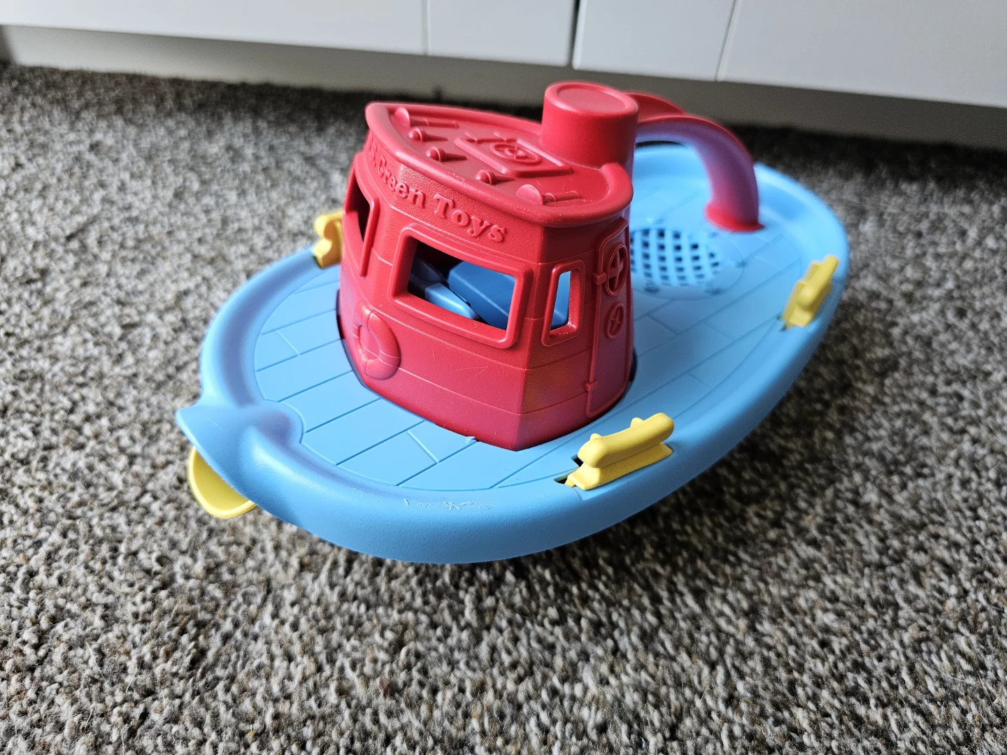 Green Works Tug Boat Bath Toy