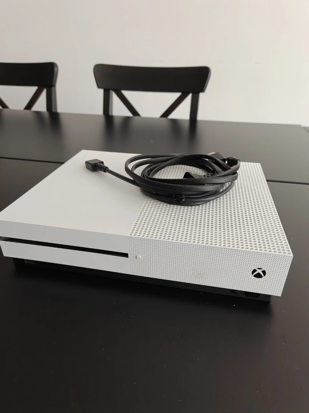 Xbox One S Console with dual controllers - photo 2