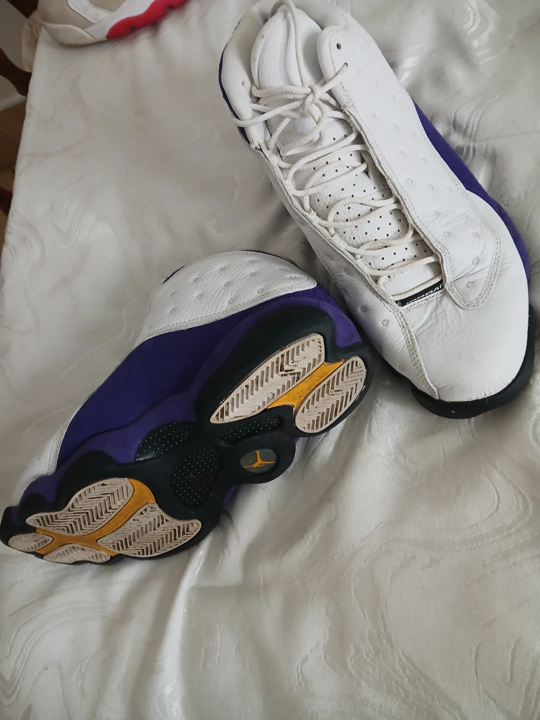 Air jordans 13 lakers - photo 2
