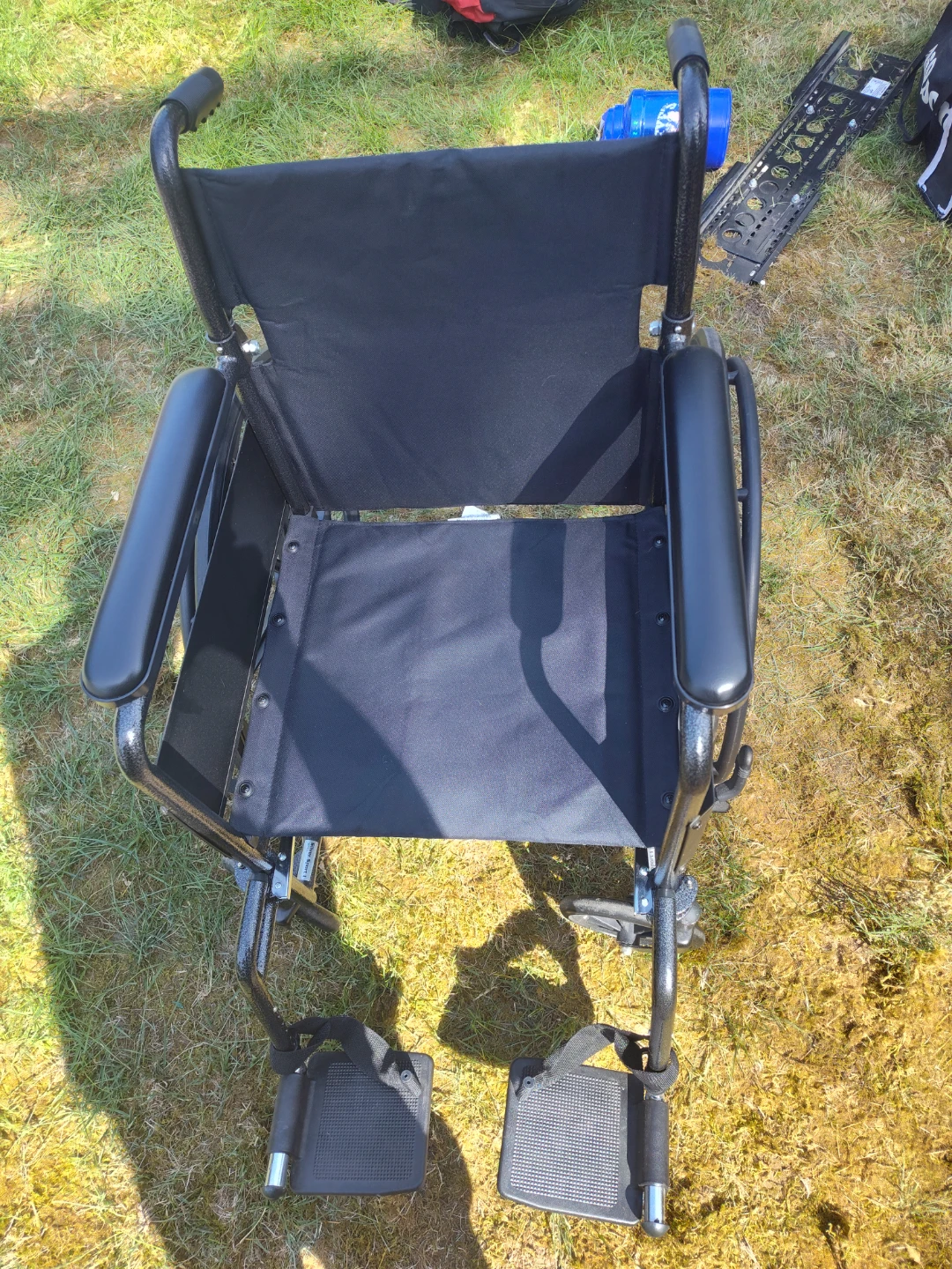 Drive Medical Manual Wheelchair - photo 4
