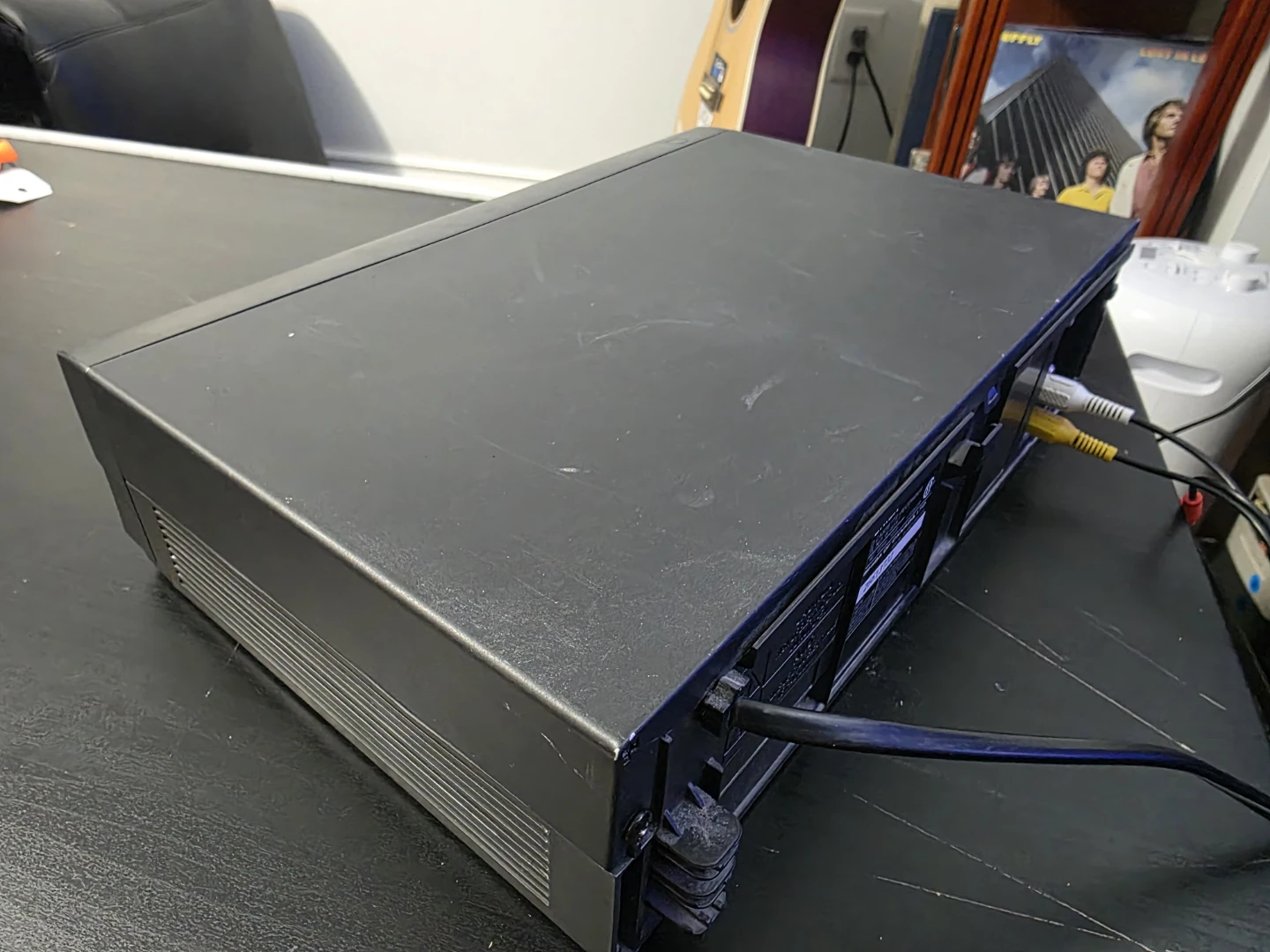 Toshiba W-403C Video Cassette Recorder - photo 3