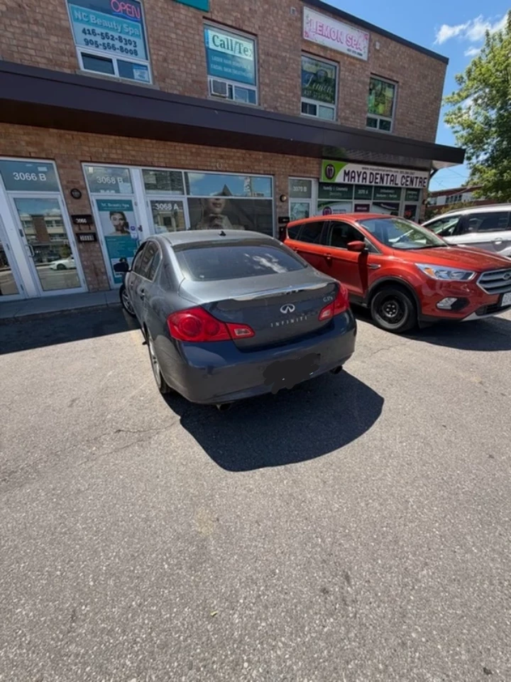 2010 Infiniti g37x - photo 3