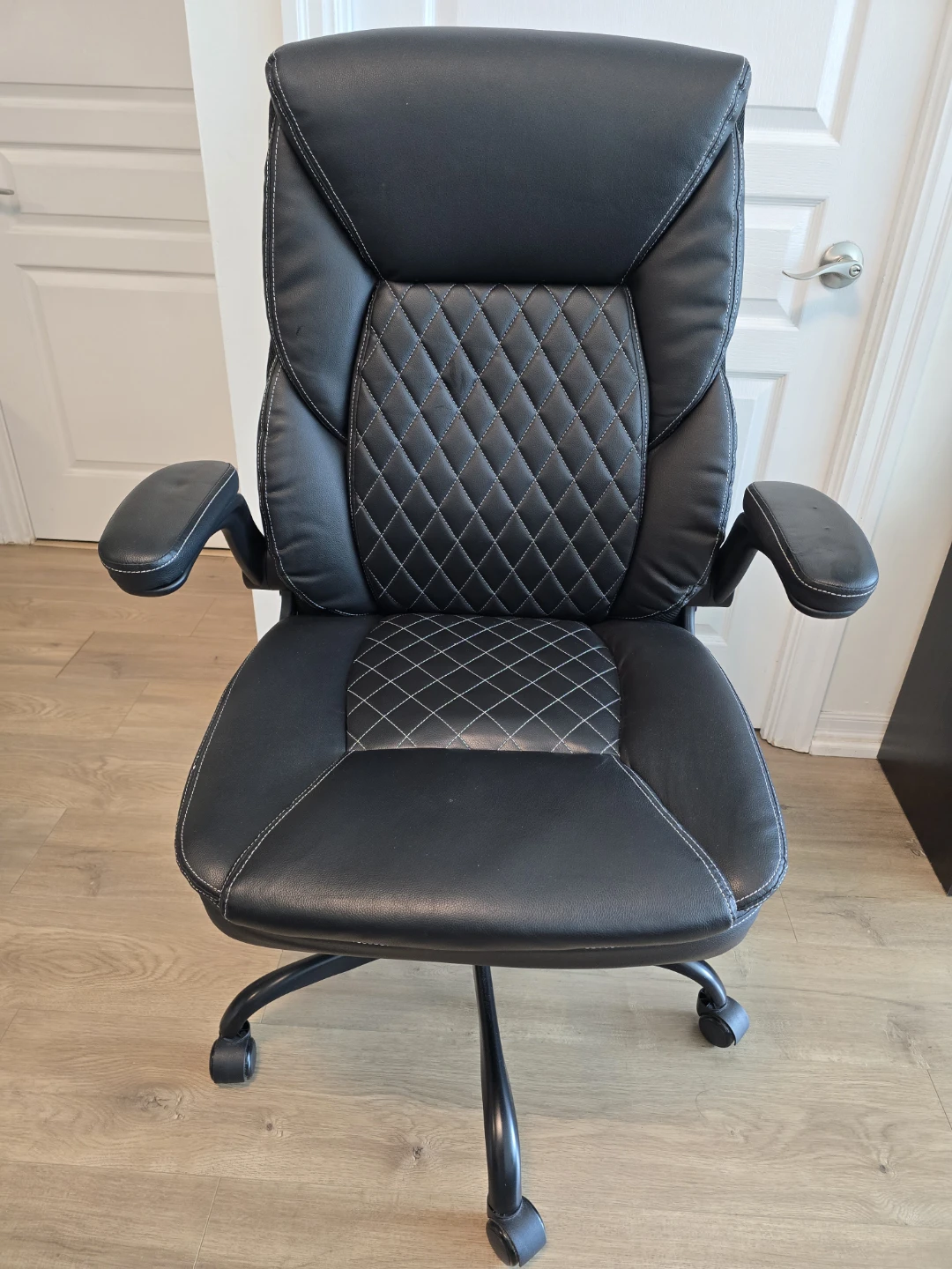 Ergonomic Office Chair with Lumbar support, Flip-up arms