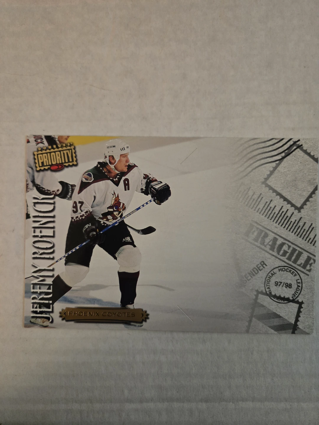 1997-98 Phoenix Coyotes Jeremy Roenick Hockey Card