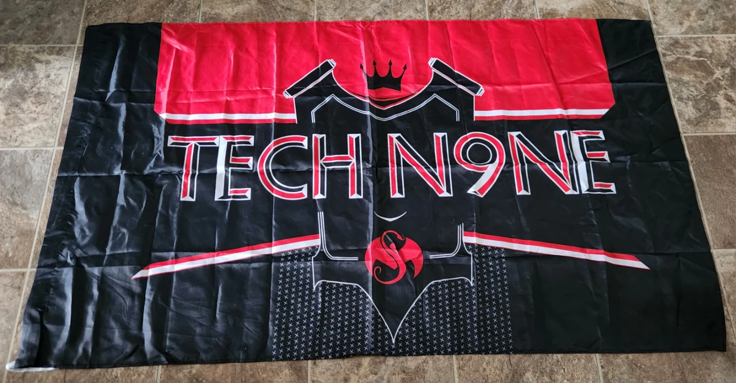 Tech N9ne / Strange Music Wall Flag (3ft x 5ft) - photo 2