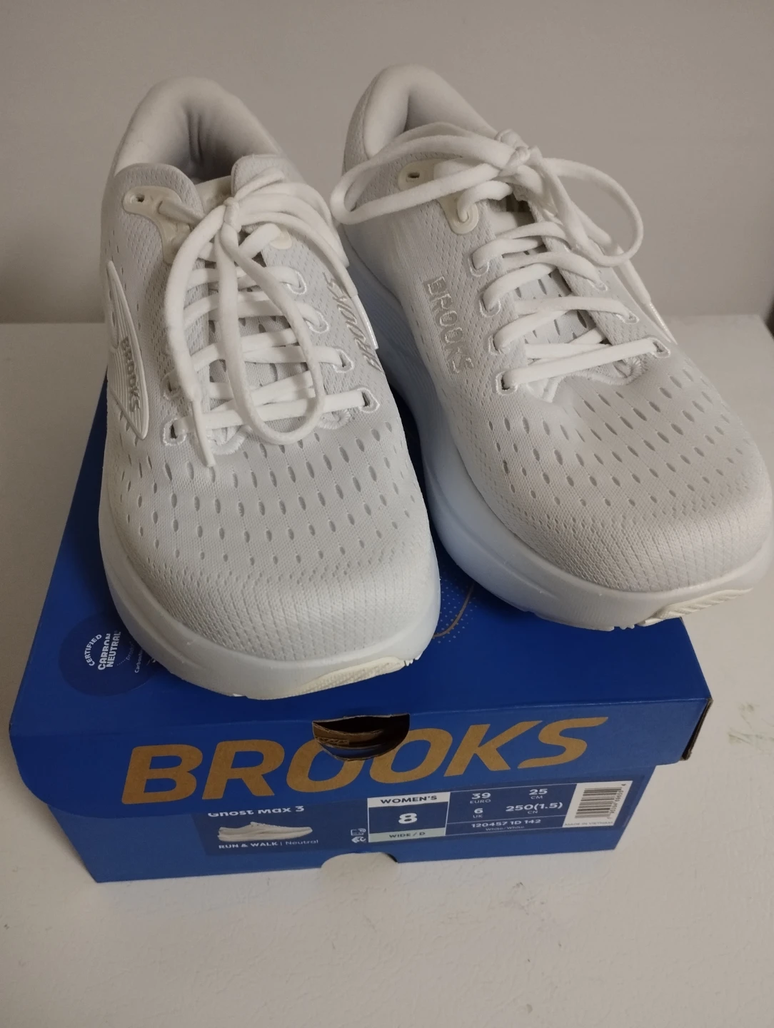 New in box New Balance 880 Brooks Ghost Max women's size 8 - photo 4