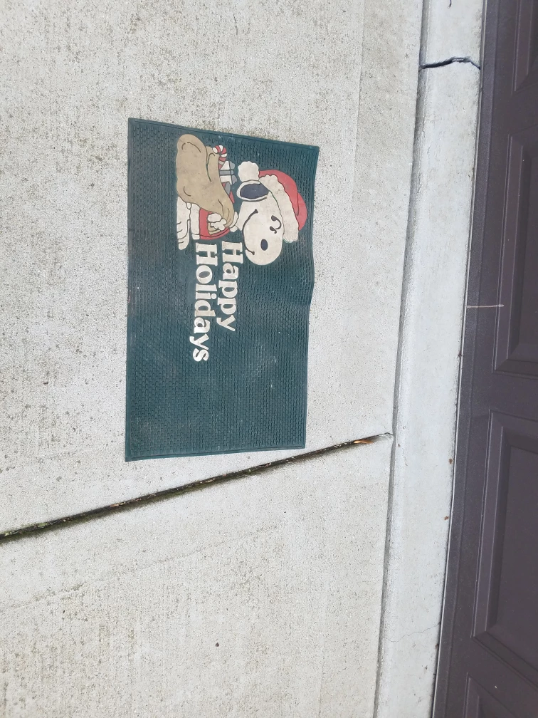 Snoopy "Happy Holidays" Doormat