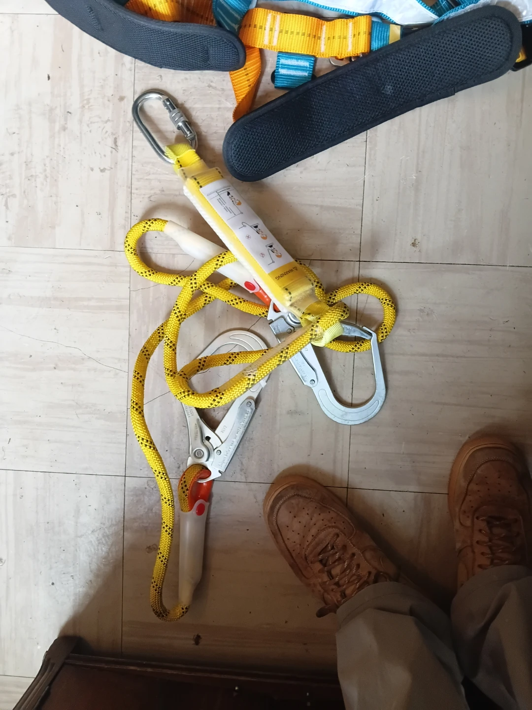 Safety Harness and Lanyard Set - photo 3