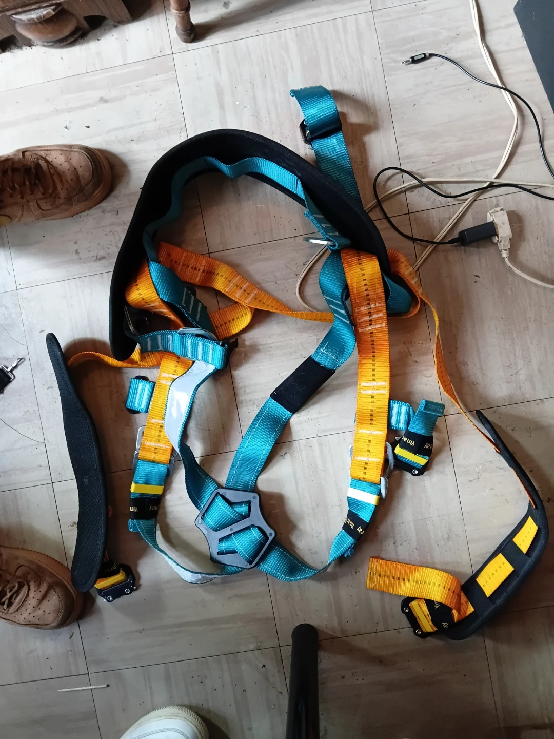 Safety Harness and Lanyard Set - photo 5