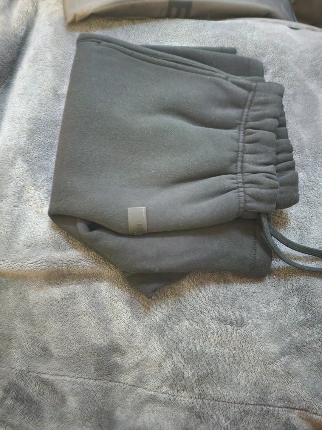 Fear of God Essentials Sweat Shorts Black - photo 2