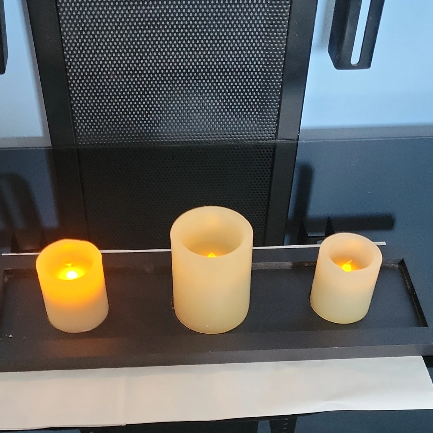 Set of 3 LED Flameless Candles with Tray