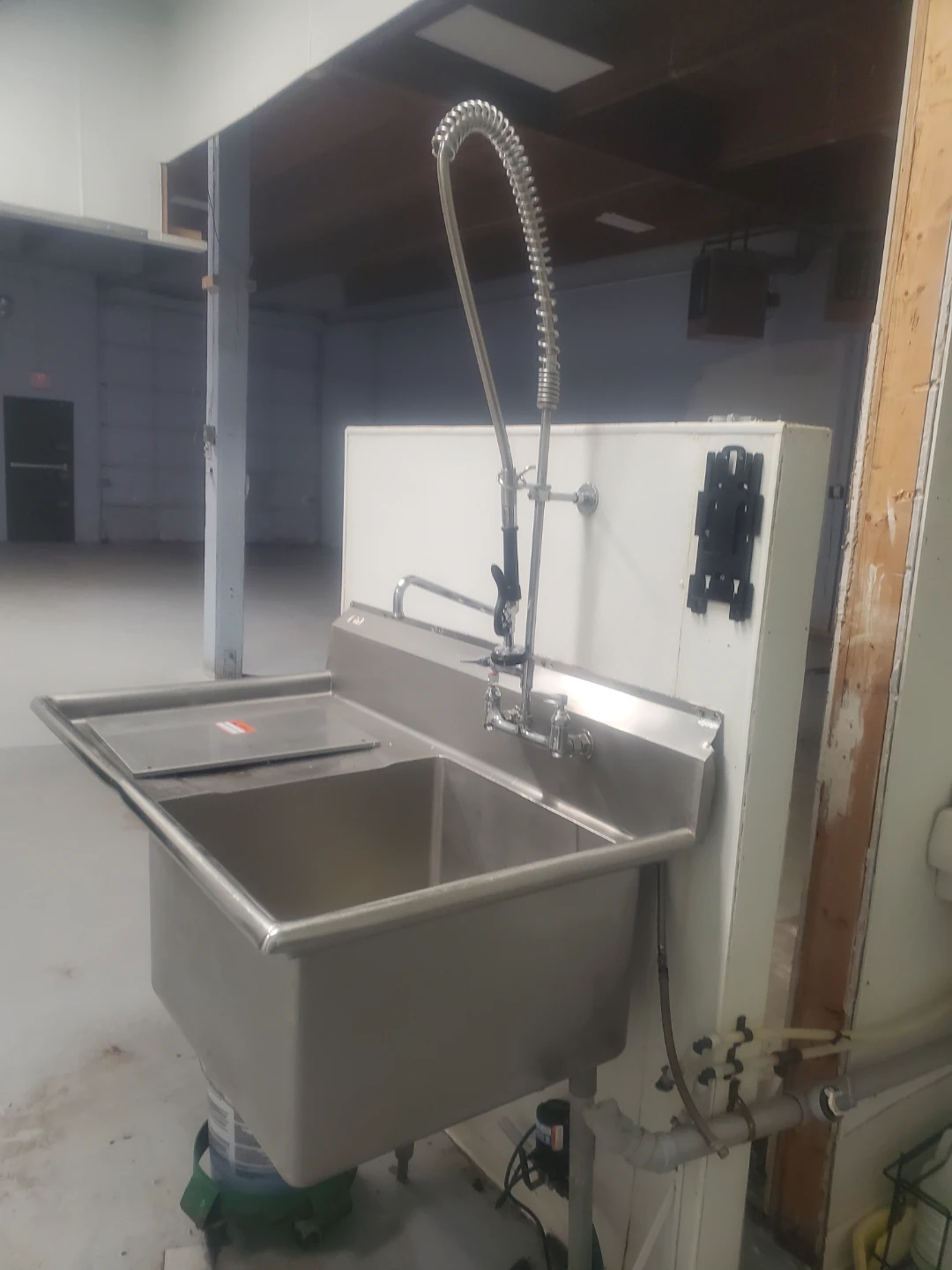 Sinks and cooling equipments - photo 3