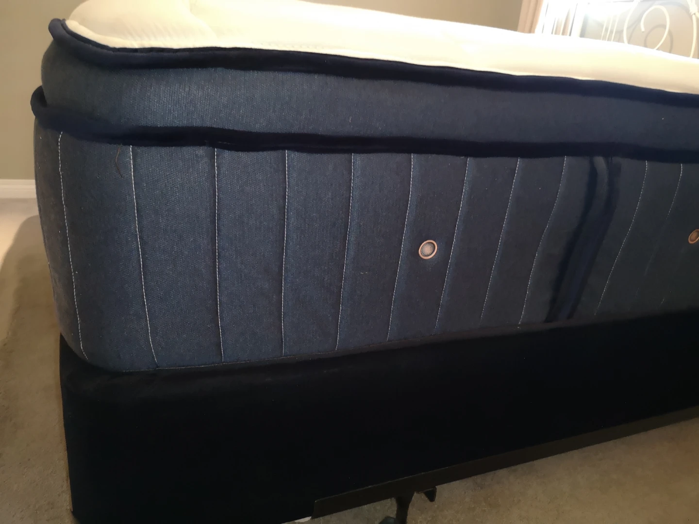 Queen Mattress+ Box Spring ~ Stearns Foster - photo 5