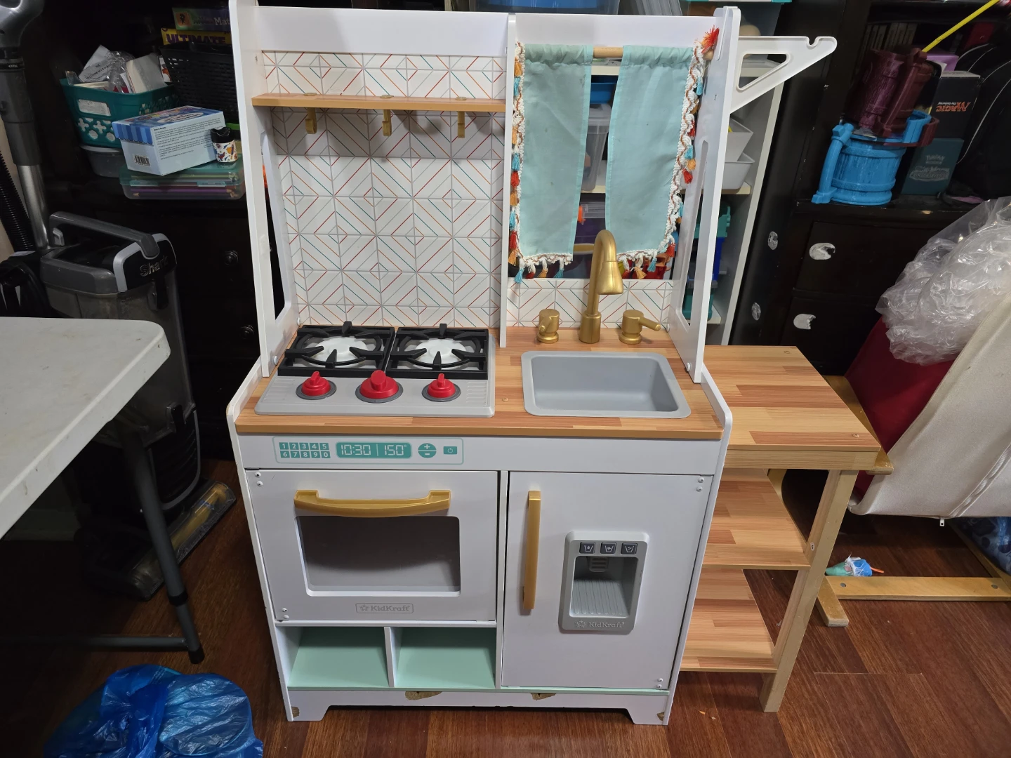KidKraft Play Kitchen with Accessories
