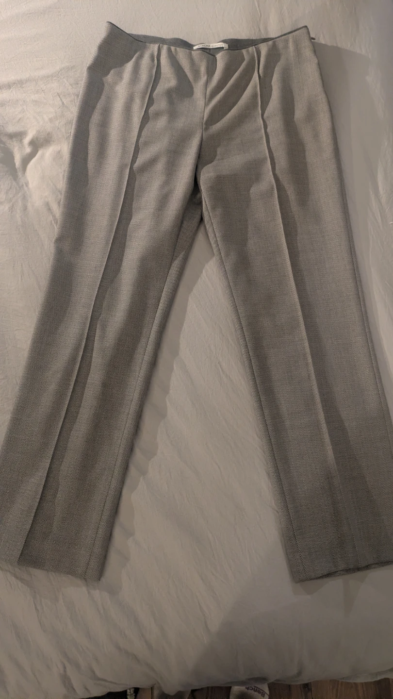 Agnona Italian Designer Grey 98% Wool Blend Dress Pants
