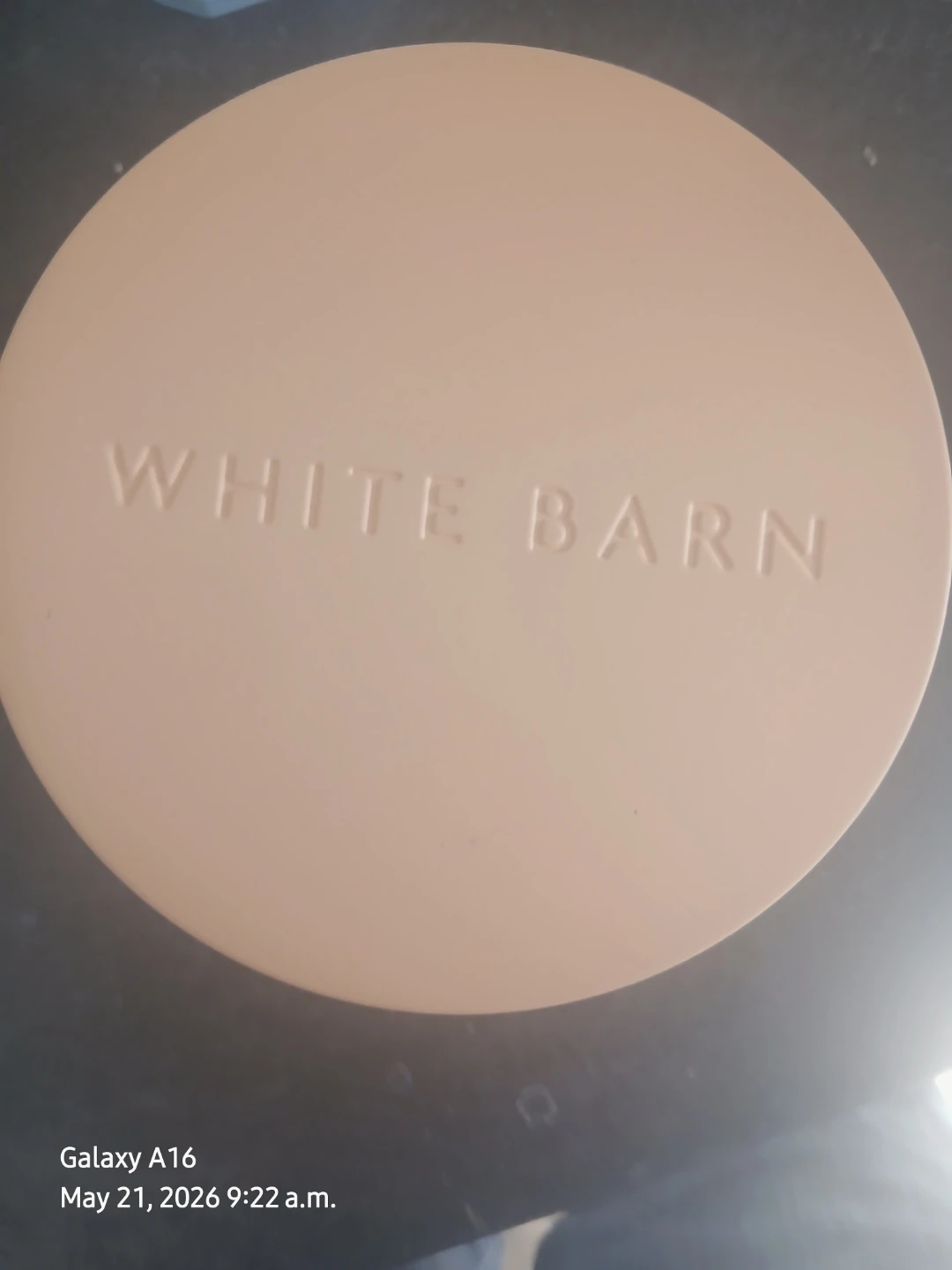 White Barn Iced Lemon Pound Cake Scented Candle - photo 3