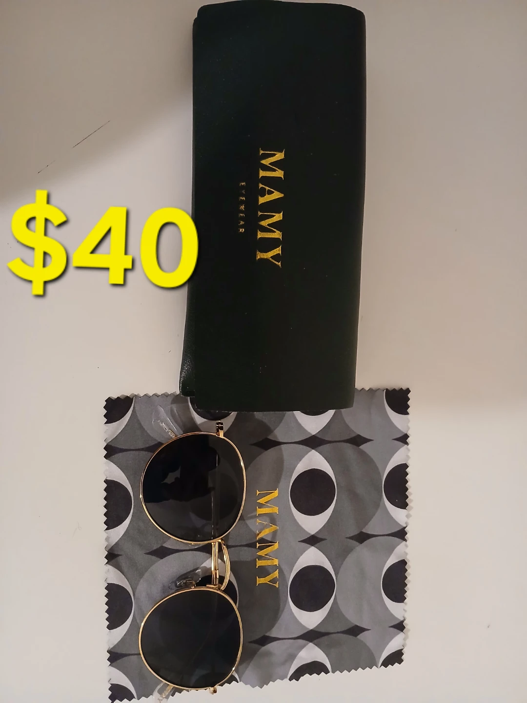 Mamy Eyewear Sunglasses with Case