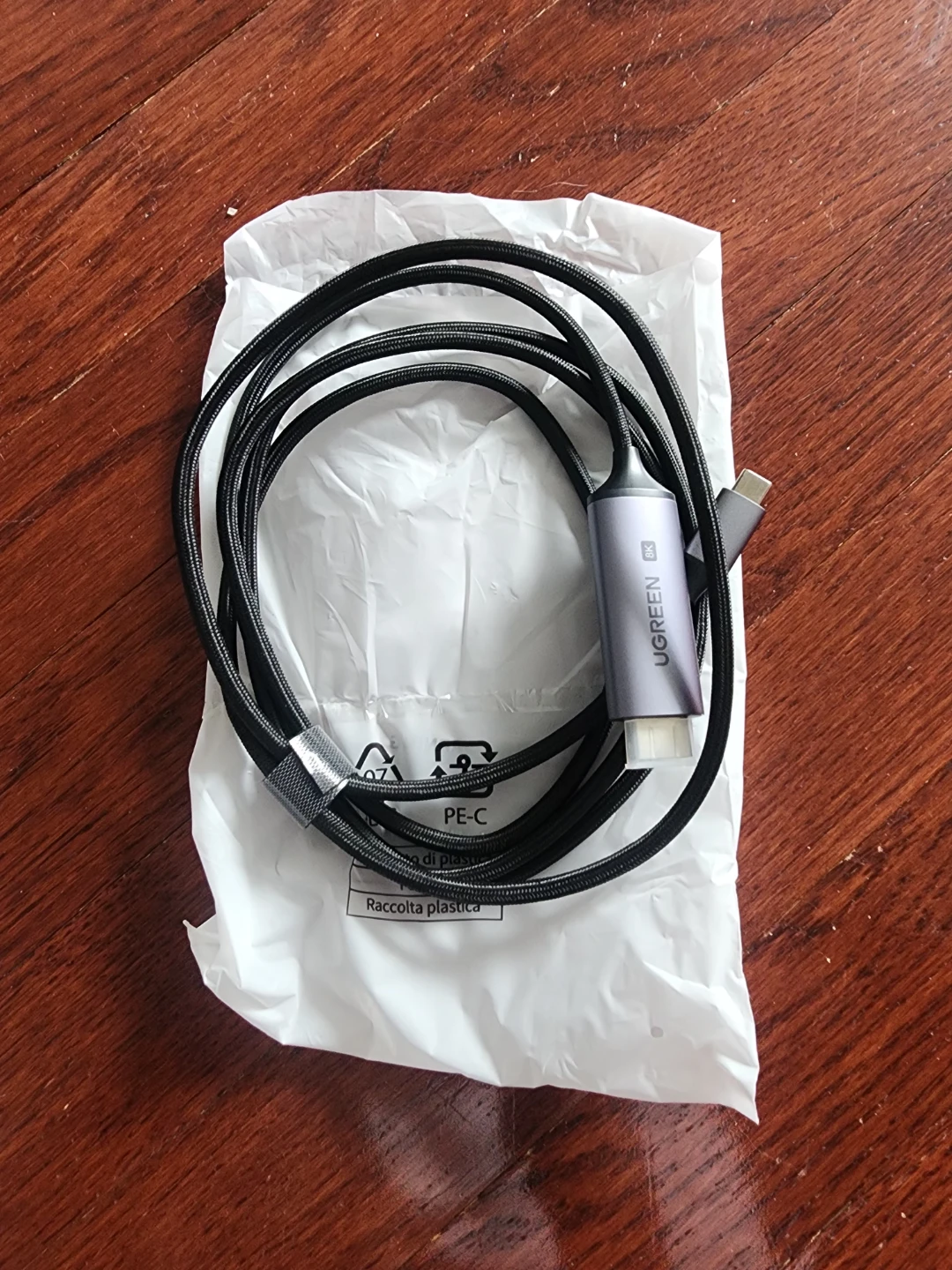 UGREEN USB-C to HDMI 8K Cable - photo 3