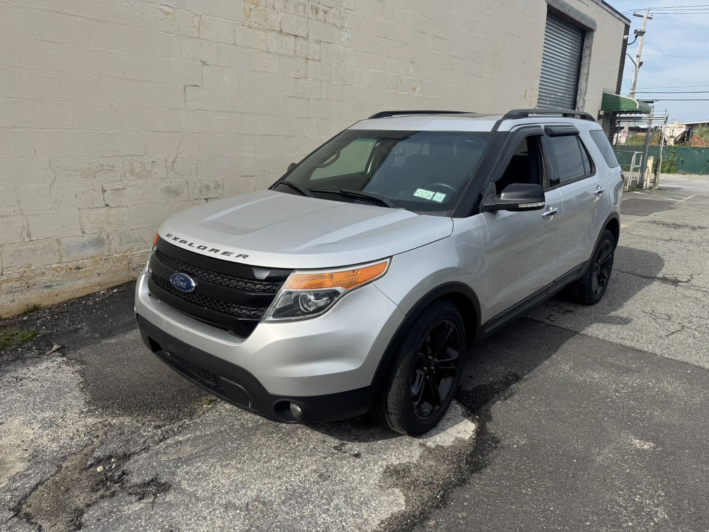 2015Ford Explorer XLT SUV