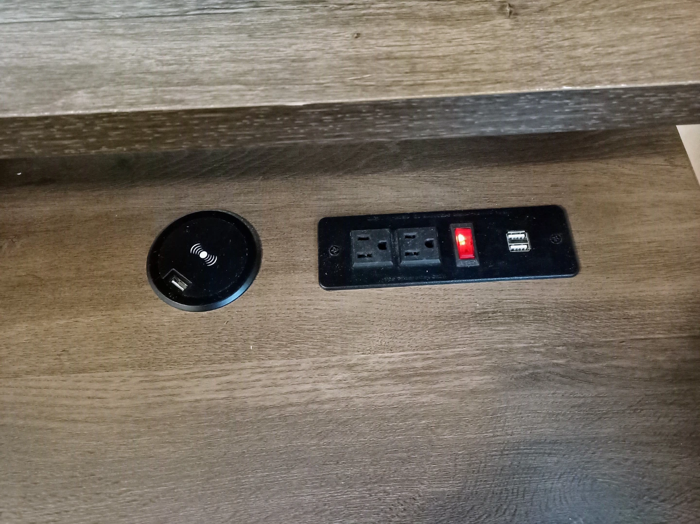 Wyden Office Desk - photo 3