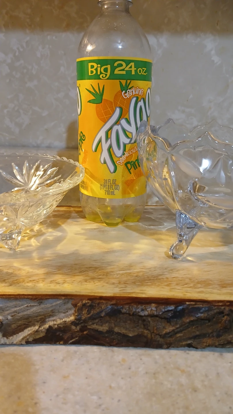 2 glass bowls for $5.00 - photo 2